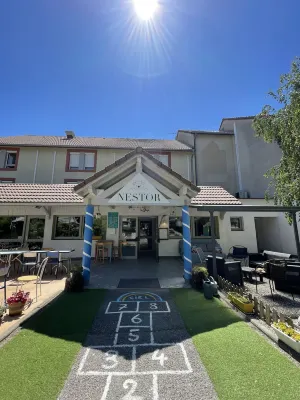 Nestor Hotel Gap et Restaurant Hotels in Gap