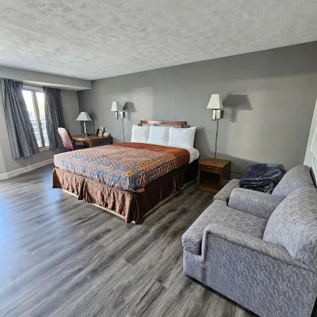 Royal Inn Motel
