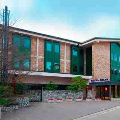 Hotel Diana Hotel Exterior