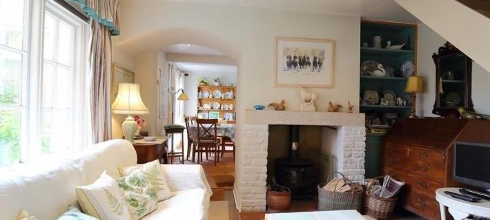 The Mews Cottage โรงแรมในซาลิสเบอรี