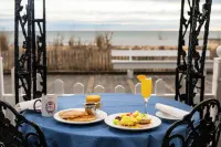 Boardwalk Plaza Hotel - breakfast