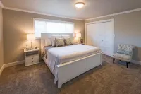 Beach Drive Suites - Homestays