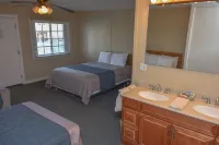 Panamint Springs Motel & Tents