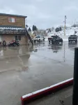 Rustic Inn Motel - parking