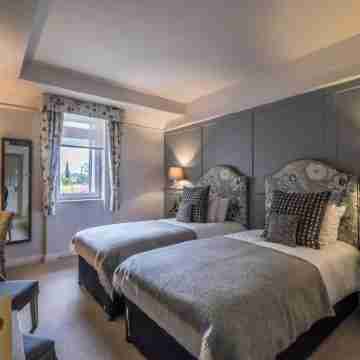 Coach & Horses Hotel Rooms