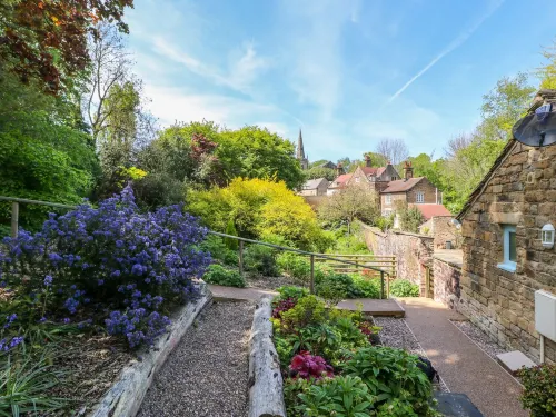 Vale Barn Hotels in Mosborough