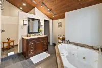 McCully House Inn Hotels in Jacksonville