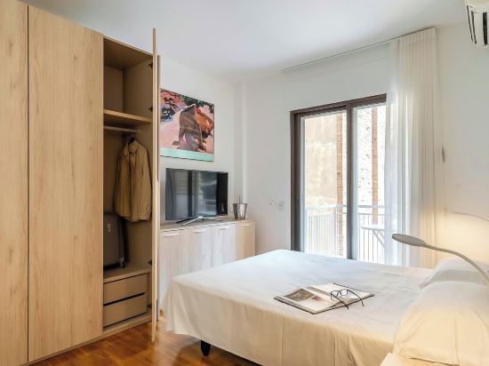 Aparthotel Bertrán