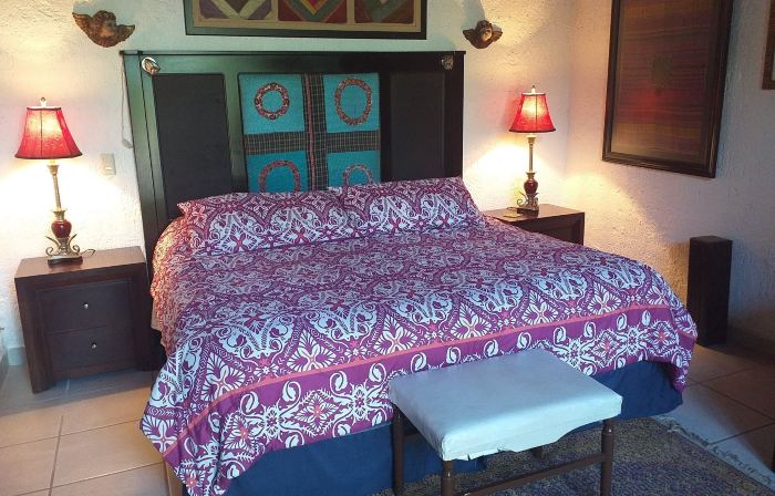 Casa Flores Bed & Breakfast