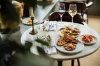 The William Cecil - breakfast