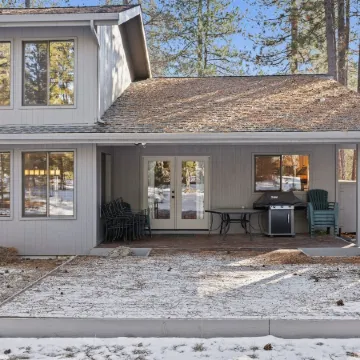 14 Mt Hood Lane Home