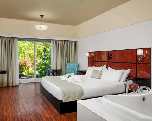 Samuels Boutique Hotel Hotels in Huron County