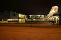 Royal Court Motel Hotels in der Nähe von Erlebnisbad Morey's Piers