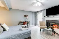 1 Mi to Boardwalk: Convenient North Beach Apt! - 2-Star