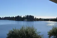 Inn on Long Lake - วิว