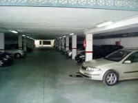 Hotel Troncoso - parking