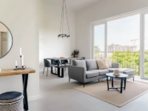 Stylish Apartment w/ Workspace, Pool & Gym Hotels in San Rafael