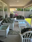 Beautifully Renovated Sleeps up to 8 in East Medford