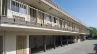 Bayview Motel Hotels in Emeryville