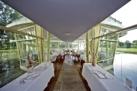 Logis Hotel des Lacs d'Halco Hotel a Hagetmau