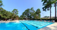 The Inn at Houndslake - 2-Star