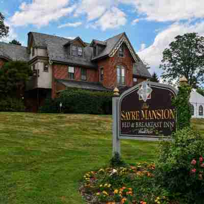 The Sayre Mansion Hotel Exterior