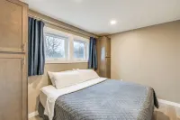Newly Renovated Maine Retreat: Deck w/ Ocean View!
