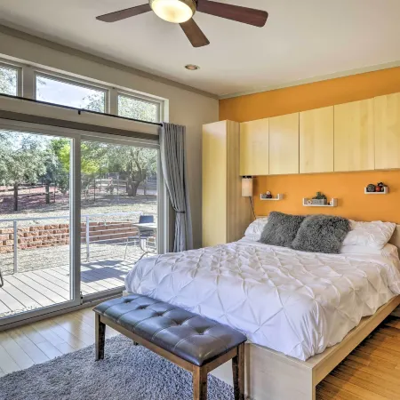 Hot Tub & Fire Pit: Pet-Friendly Sedona Home
