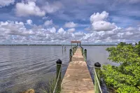 Bali House Tranquil Merritt Island Oasis! - de charme