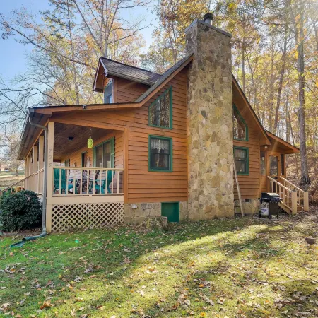 Smoky Mountain Cabin w/ Fire Pit: Hike & Fish!