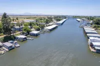 Waterfront Bethel Island Home w/ Dock & Slip