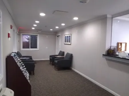 Red Crown Inn Отели в г. Юг Лорел