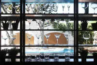 Augusta Club & Spa - Adults Only - bars