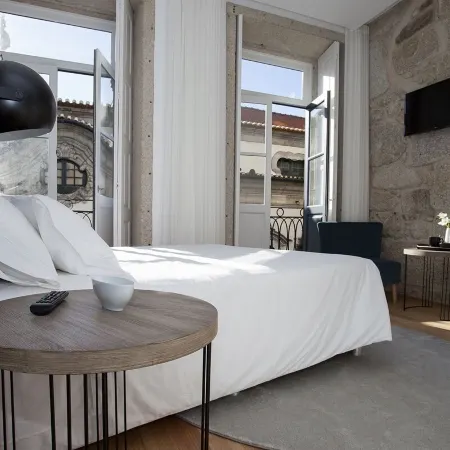 Belomont52 Guest House Отели рядом с достопримечательностью «Паласио да Больза»