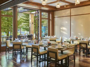 The Clement Palo Alto