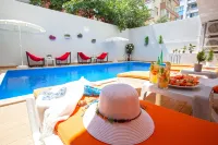Old Town Point Hotel Spa - Rooftop Pools