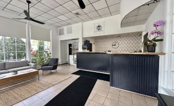 Budget Host East End Hotel in Riverhead