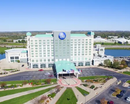 Isle Casino Hotel Waterloo- A Caesars Rewards Destination Hotels in Waterloo
