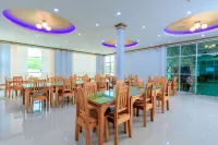 Saline Hot Spring Resort - breakfast
