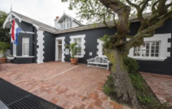 Blackheath Lodge by the Oyster Collection