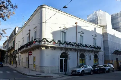 Antica Dimora le Sette Lune Hotel dekat CasiTa