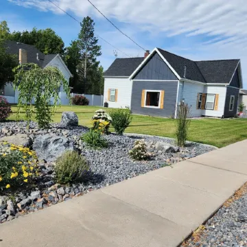 A house in the heart of Logan with shops, restaurants, and experiences near.