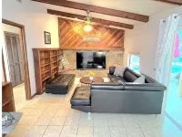 6 Beds / Pool / Grill / Billiards / Tampa