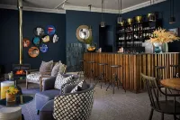 The Thatch House Hermanus - 5-Star