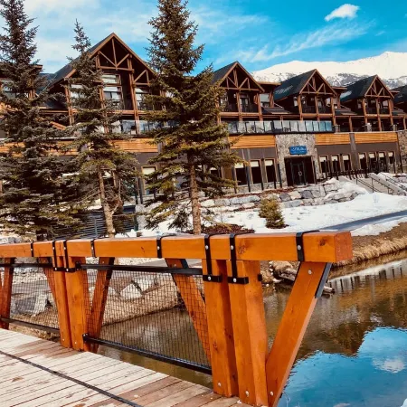 Spring Creek Luxury One Bedroom Sleeps 4