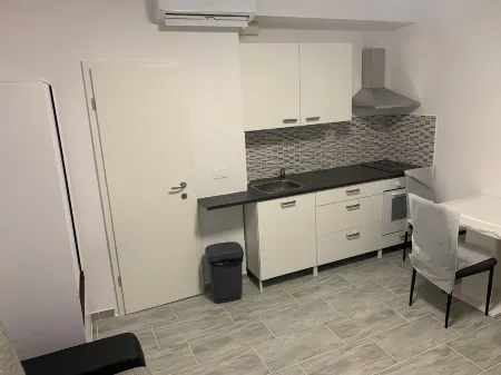 Apartment Old Town Izola Отели в г. Праде