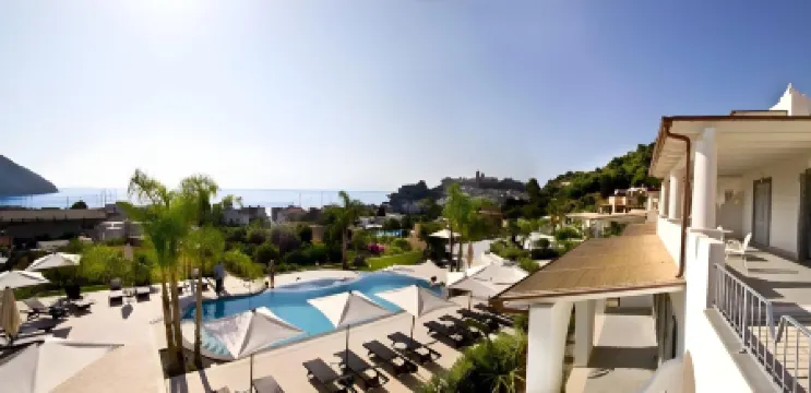 Hotel Mea - Aeolian Charme