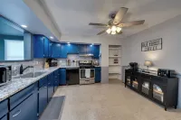 Bella Villa - Pet Friendly! Sleeps 10