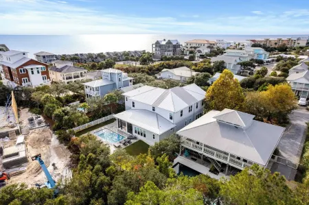 Porch Paradise by Avantstay Private Pool Seacrest