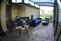 Breezy Cool Vacation Comfy House close to Beaches